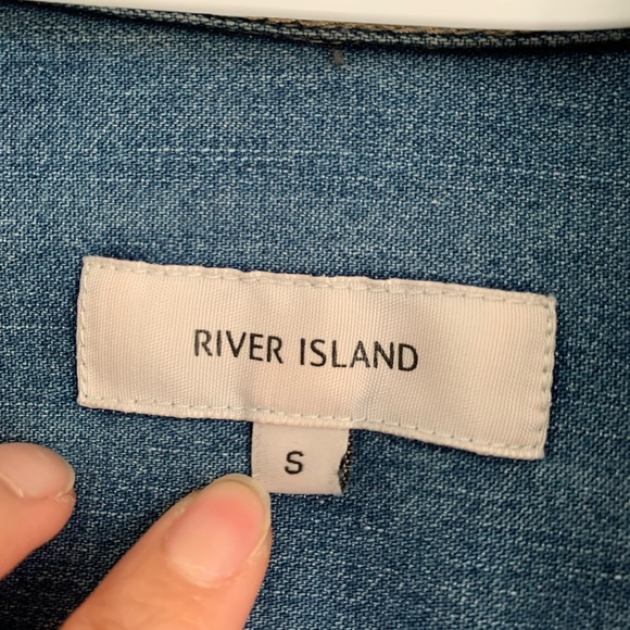 River Island Chambray Long Sleeve Button Down - Picture 3 of 4